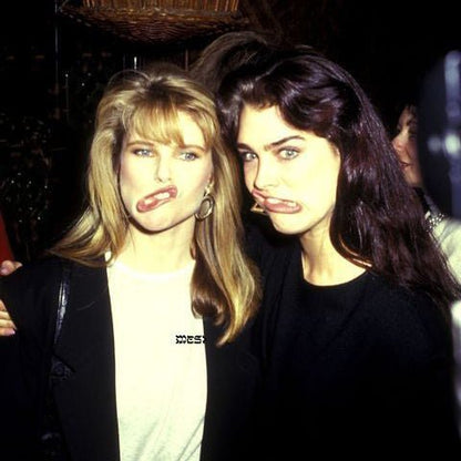 'Meshugge' T-Shirt - T-Shirts - Meshugge